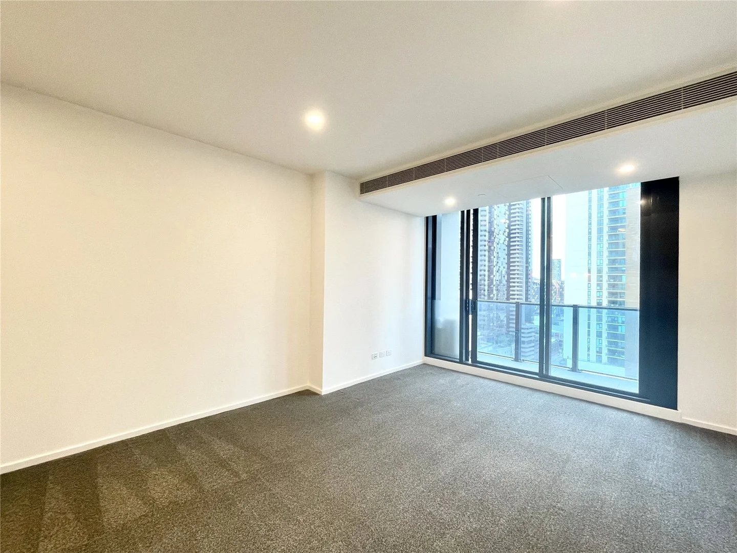 Primary image of 1413/560 Lonsdale Street, Melbourne VIC 3000