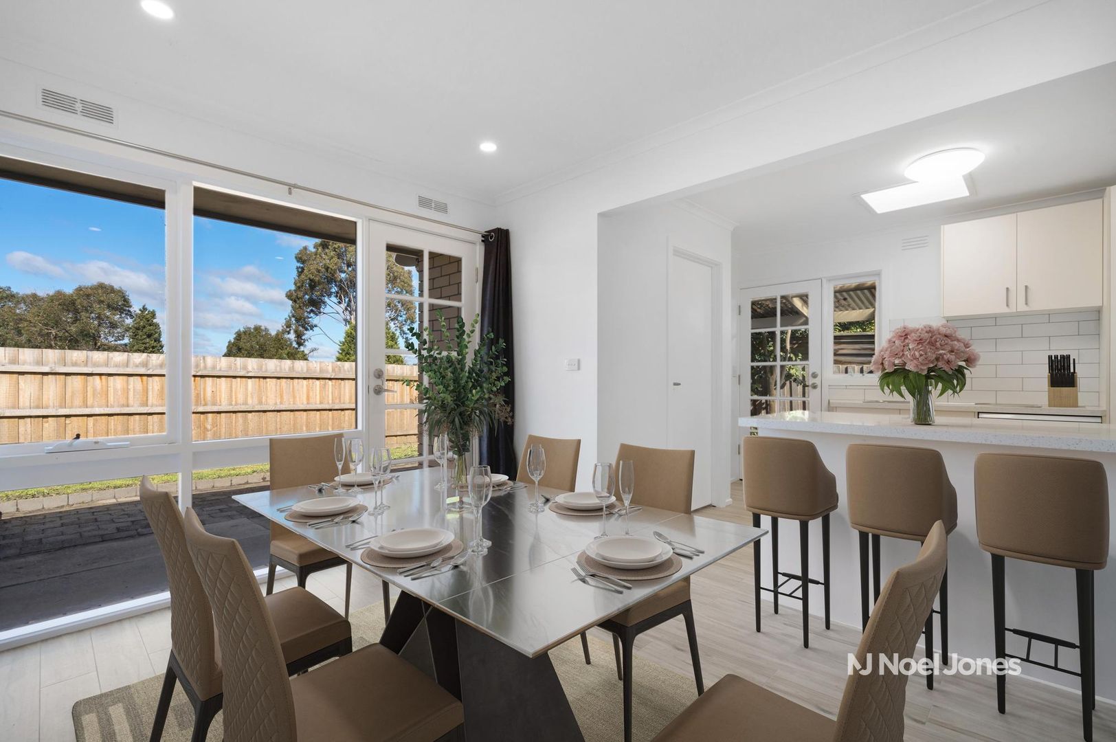 4/5 Longland Road, Mitcham VIC 3132, Image 2