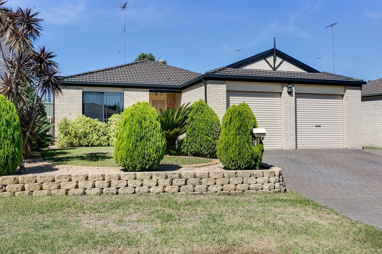 12 Killarney Avenue, Glenmore Park NSW 2745, Image 0