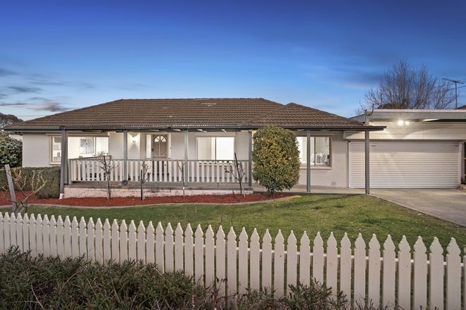 Picture of 11 Loch Street, FERNTREE GULLY VIC 3156