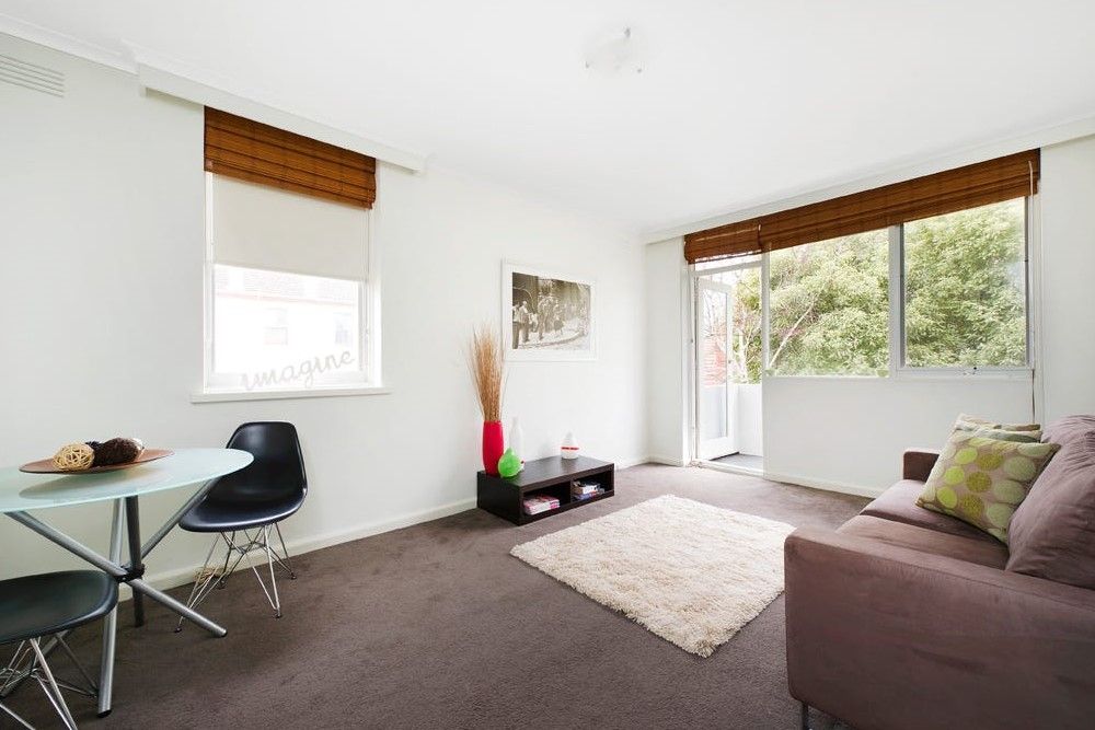 1 bedrooms Apartment / Unit / Flat in 17/130 Alma Street ST KILDA VIC, 3182