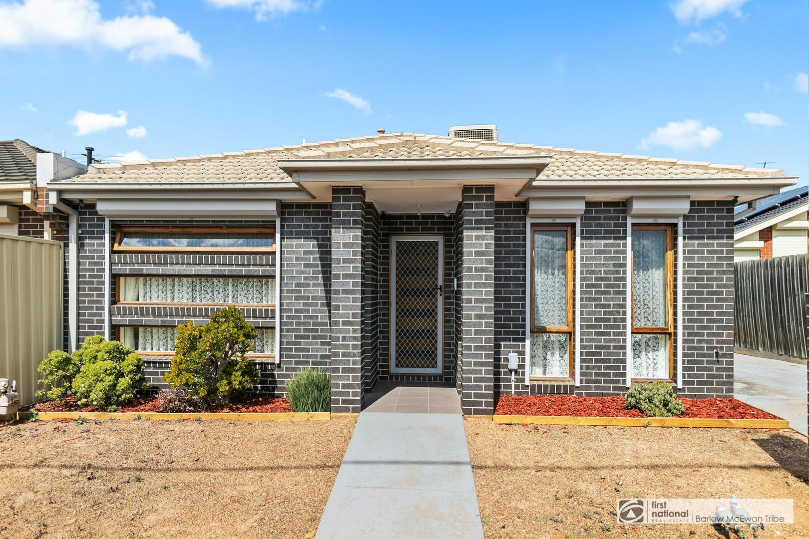 2 bedrooms Apartment / Unit / Flat in 1/61 Henry Drive ALTONA MEADOWS VIC, 3028