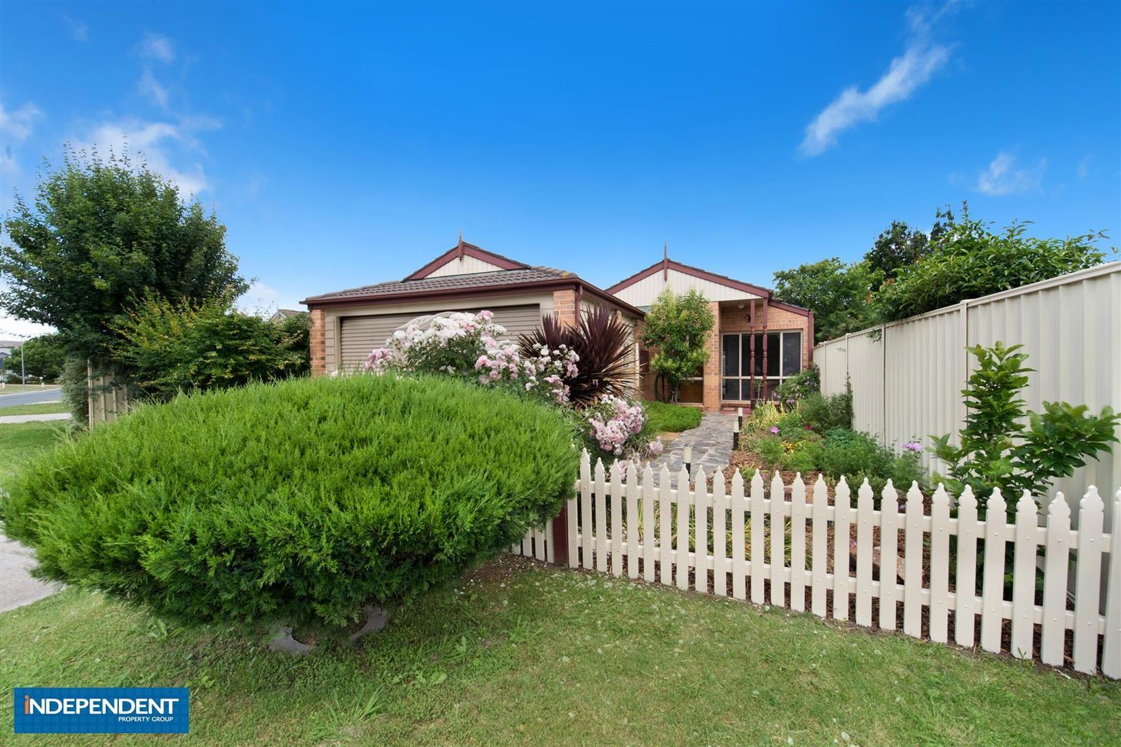 14 Grounds Crescent, Greenway ACT 2900