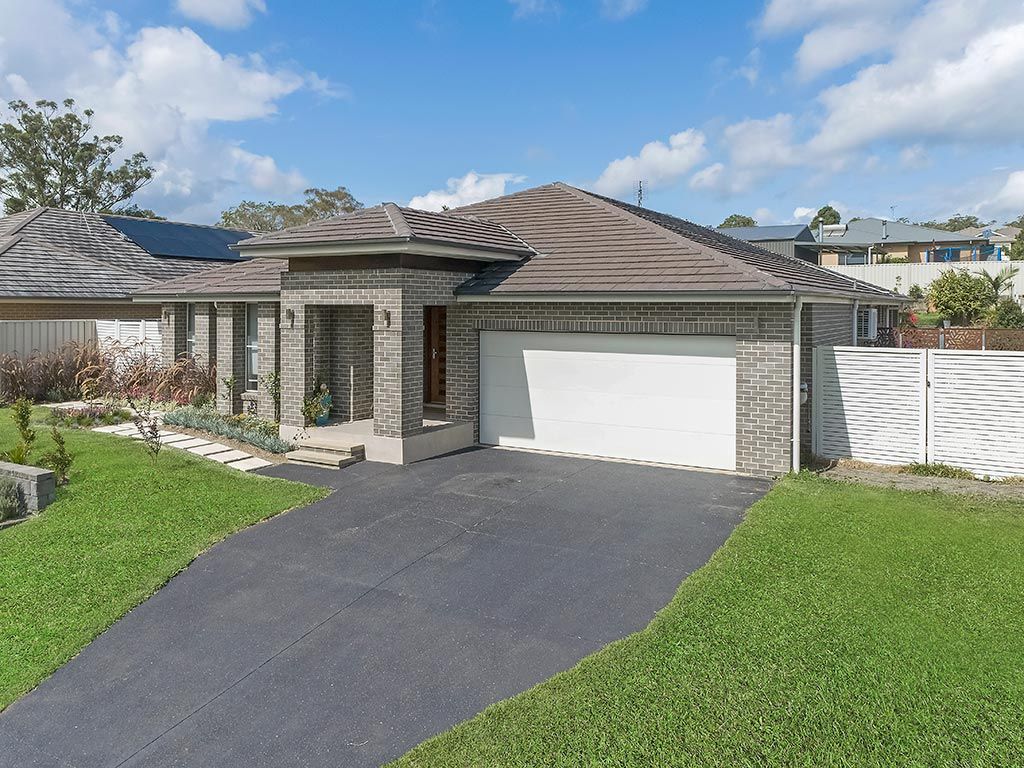 15 Fred Avery Drive, Buttaba NSW 2283, Image 0