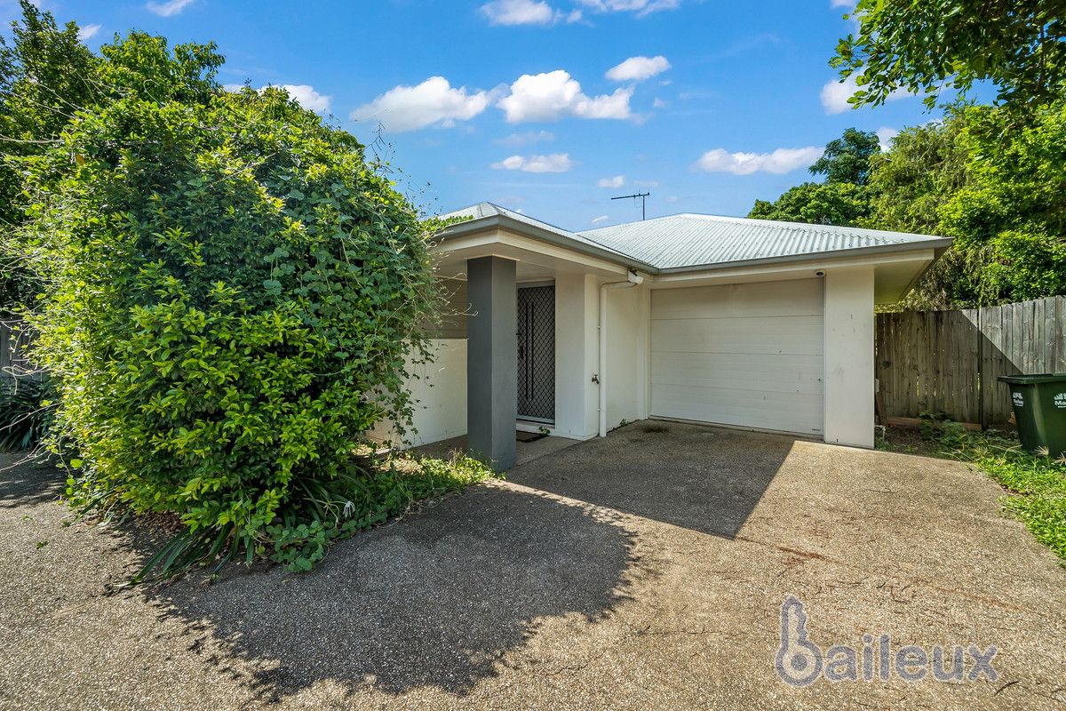 11 Place Avenue, Sarina QLD 4737, Image 1