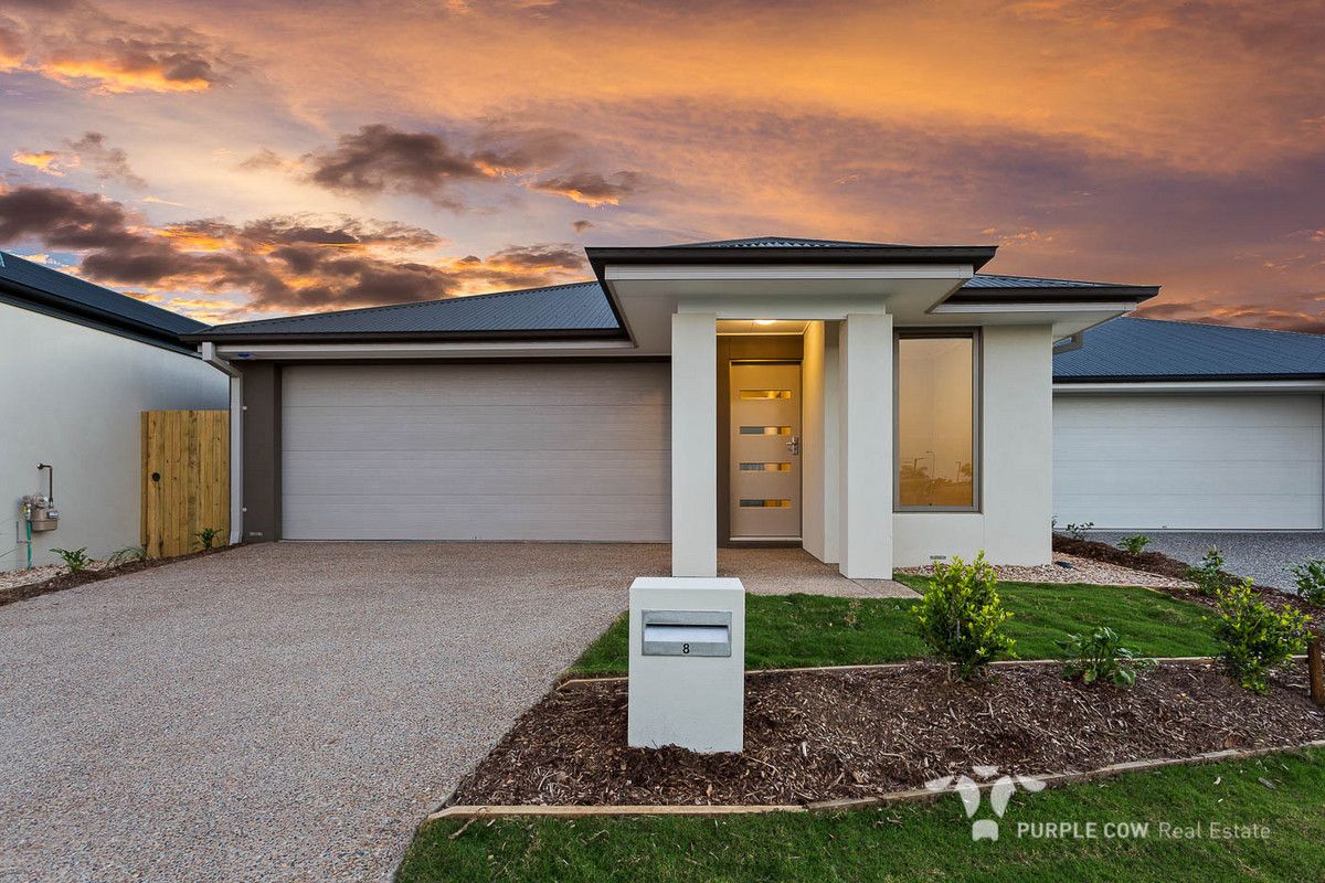 4 bedrooms House in 8 Cypress Court SPRING MOUNTAIN QLD, 4300