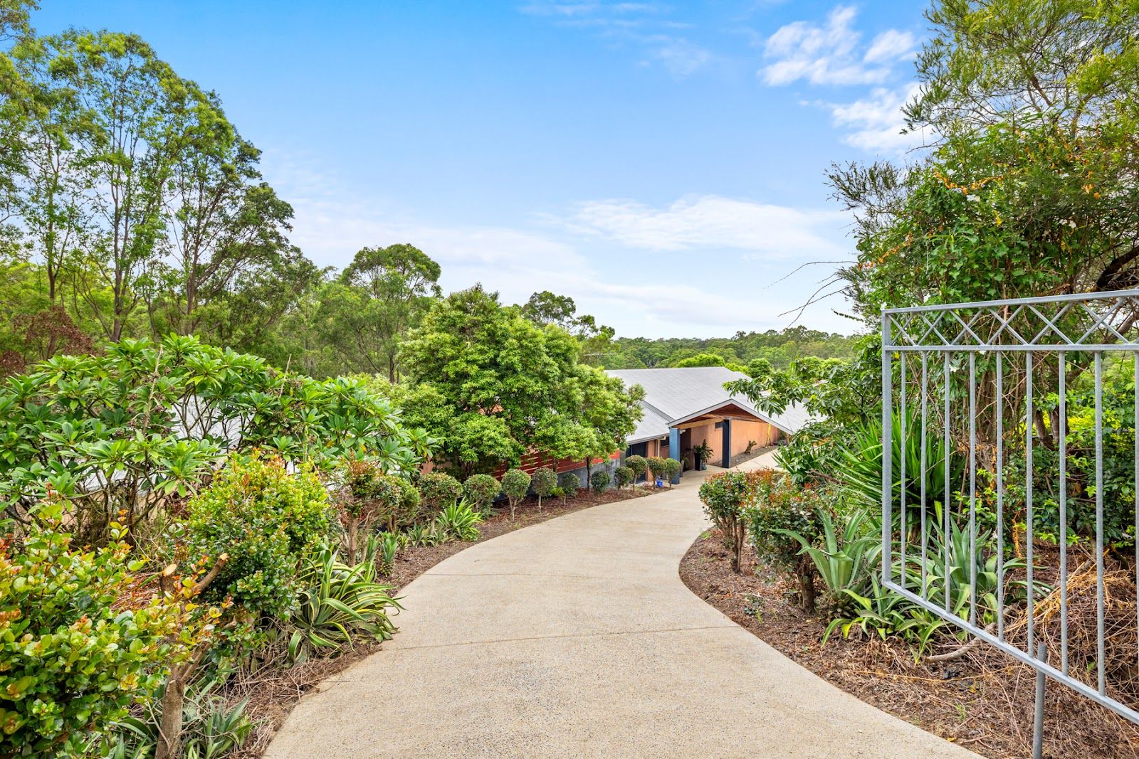 5 Forest Road, Cashmere QLD 4500, Image 2