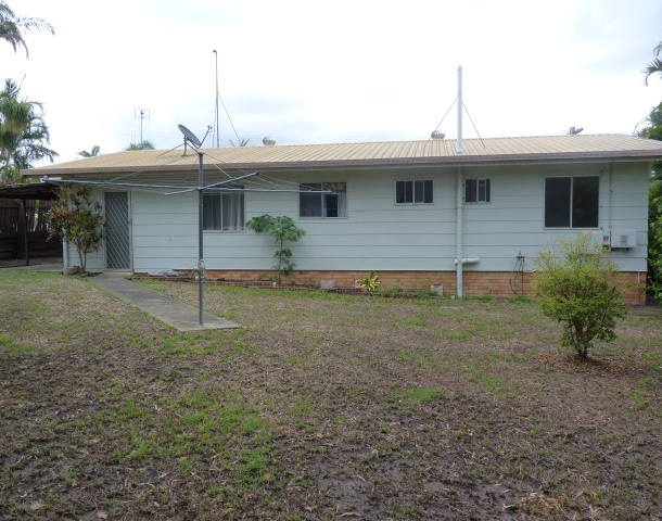 7 West Street, Torquay QLD 4655