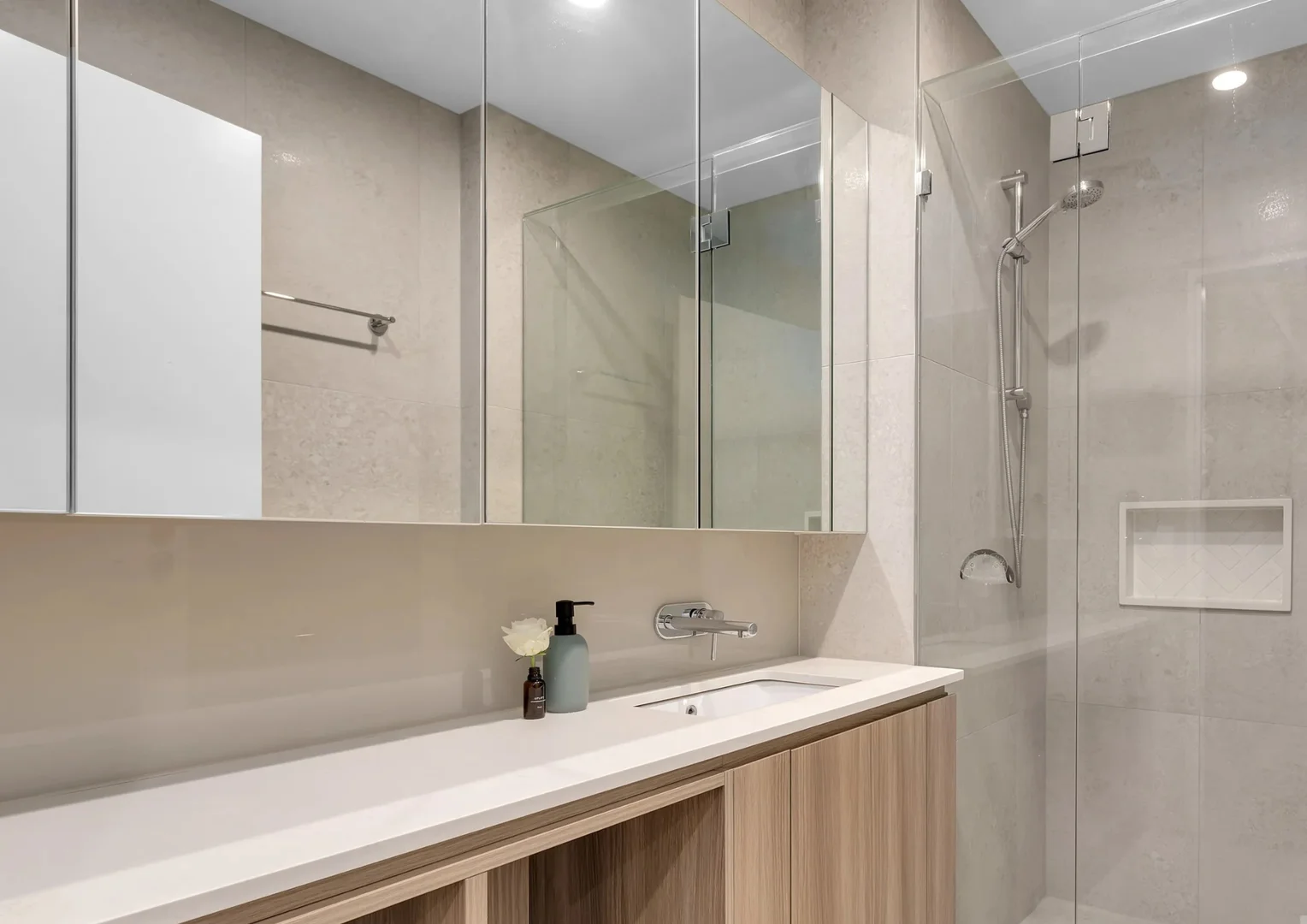 Additional image 15 of 203/8 Colton St, Highgate Hill QLD 4101