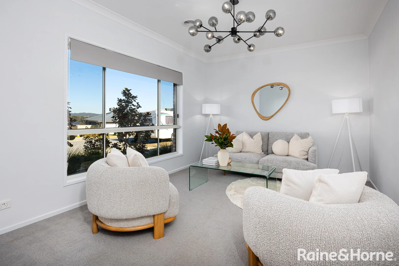 Additional image 6 of 10 Kentucky Crescent, Gobbagombalin NSW 2650