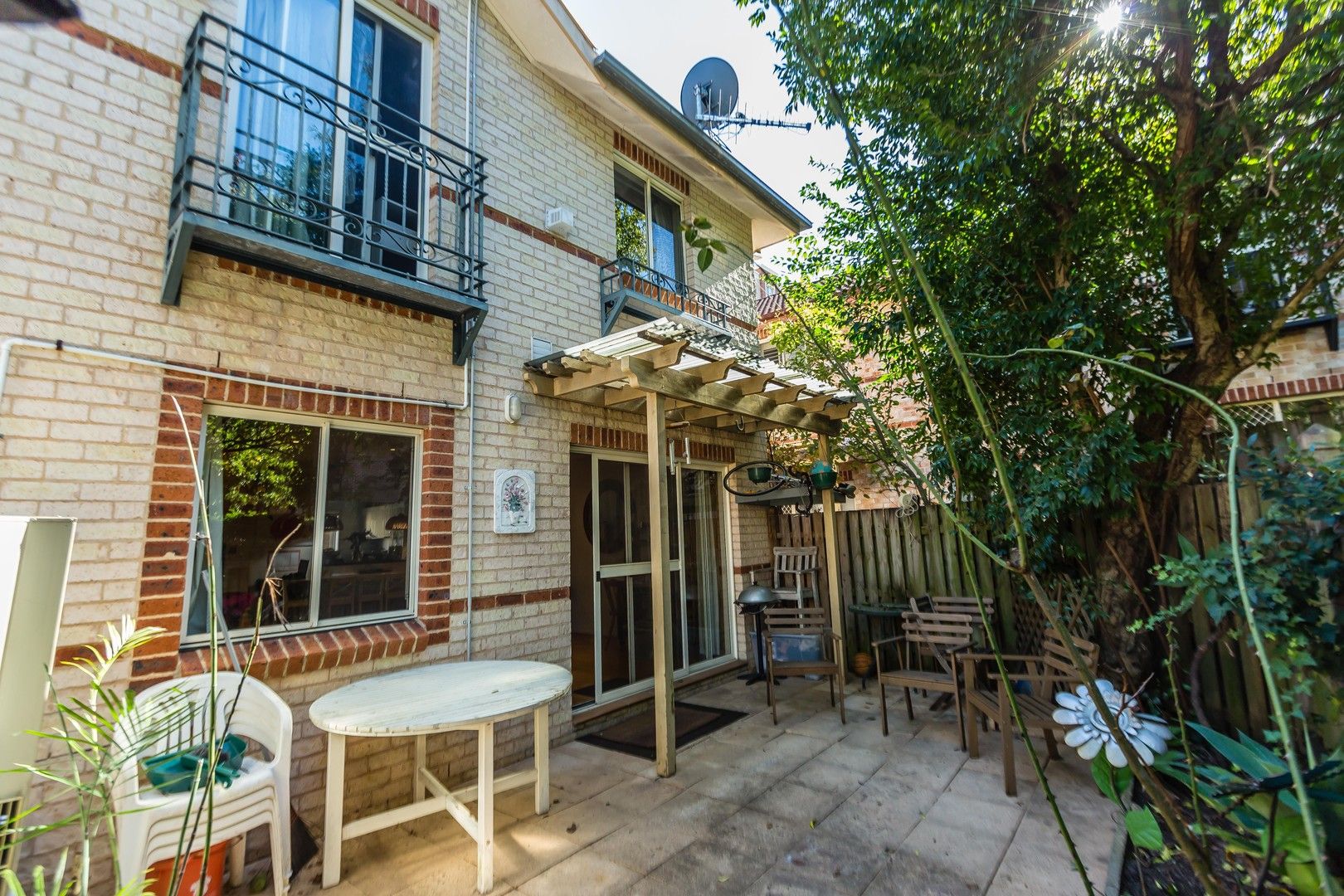 3 bedrooms Townhouse in 21 Wentworth Drive LIBERTY GROVE NSW, 2138