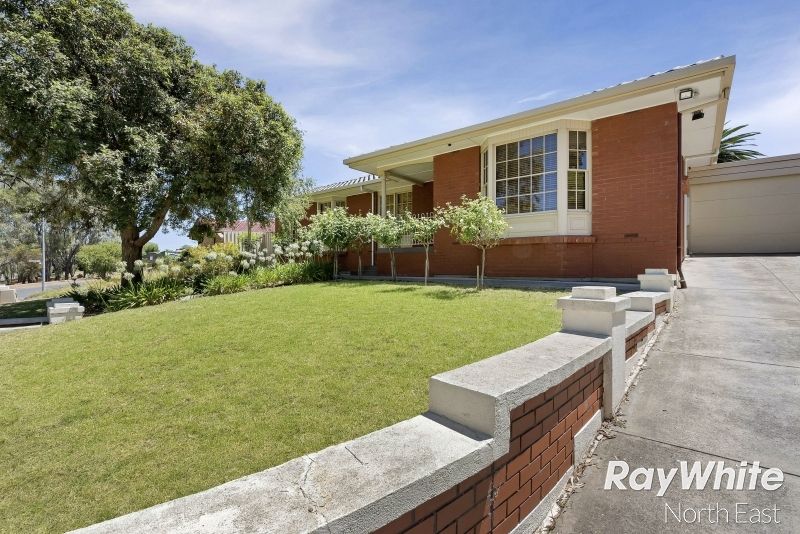 32 Solandra Crescent, Modbury North SA 5092, Image 1