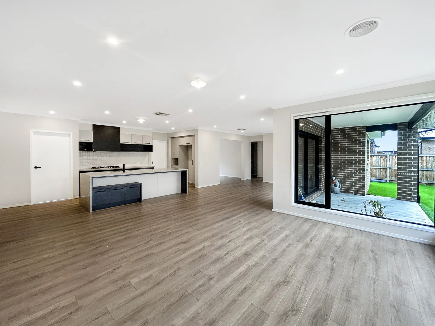 Additional image 5 of 10 Robinson Street, Armstrong Creek VIC 3217