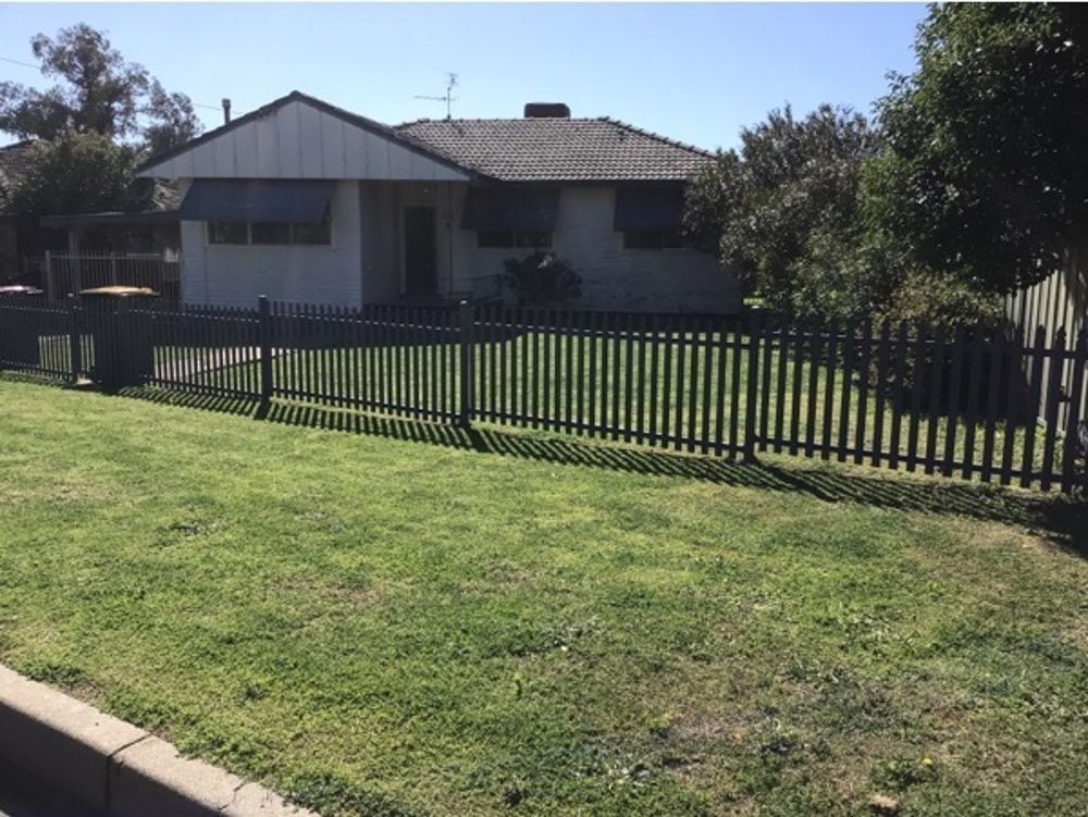 3 bedrooms House in 11 Erwin Street TAMWORTH NSW, 2340