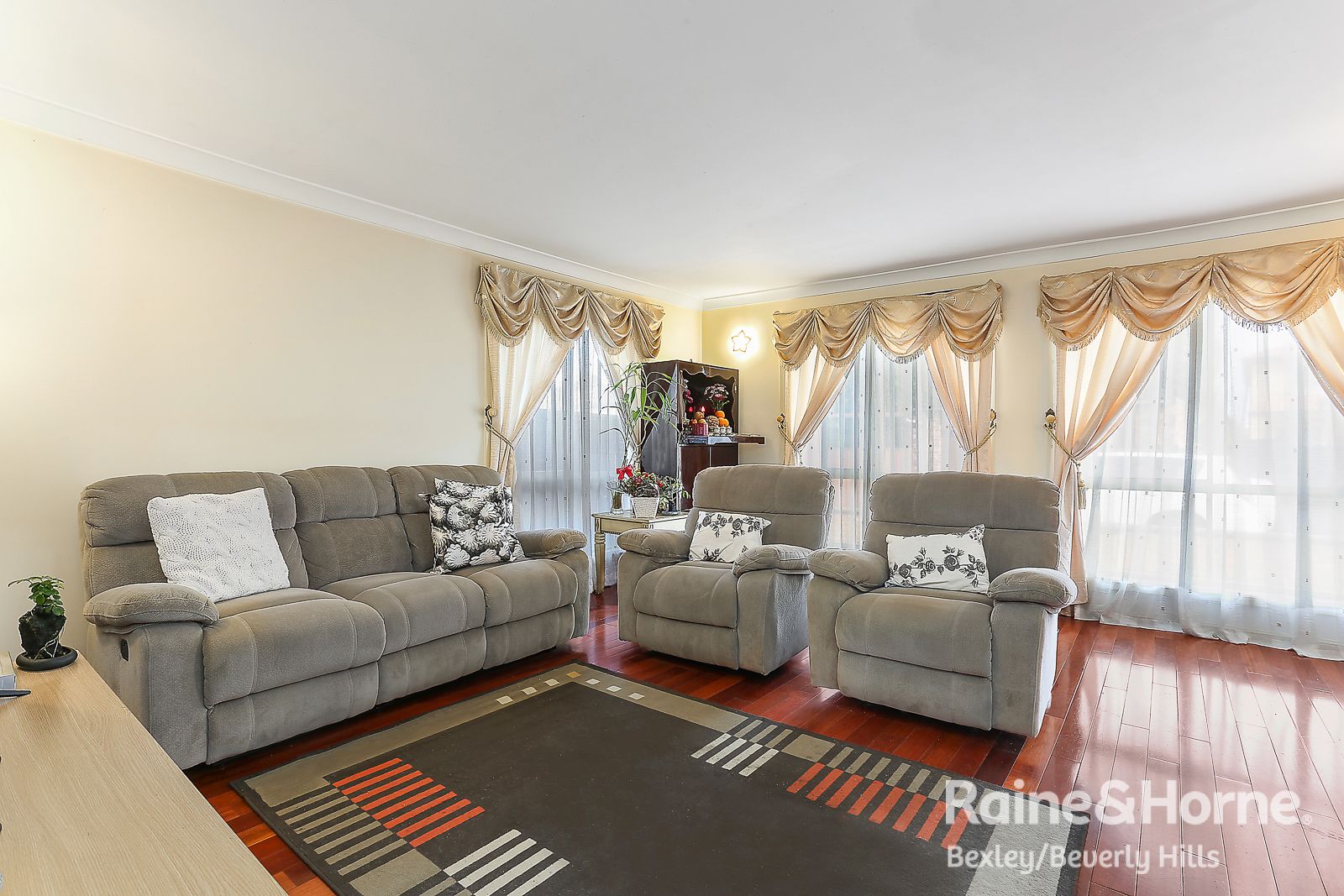 3 Sandringham Street, Sans Souci NSW 2219, Image 2