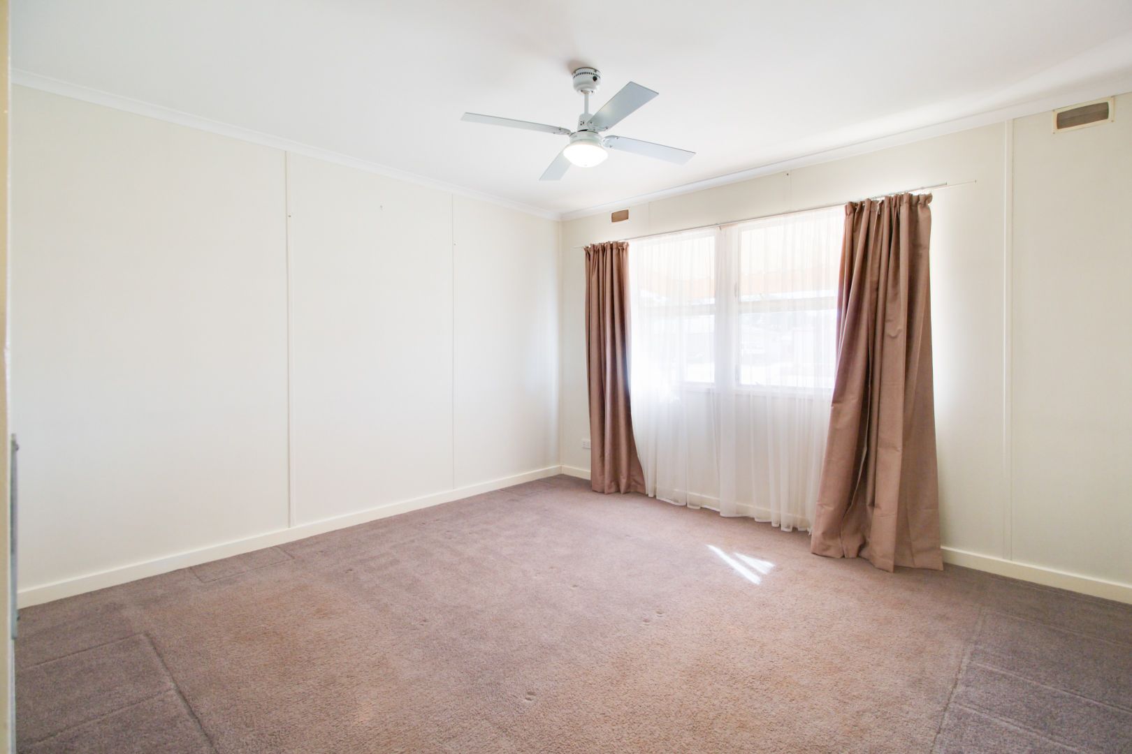 21 Cooper Street, Berri SA 5343, Image 1