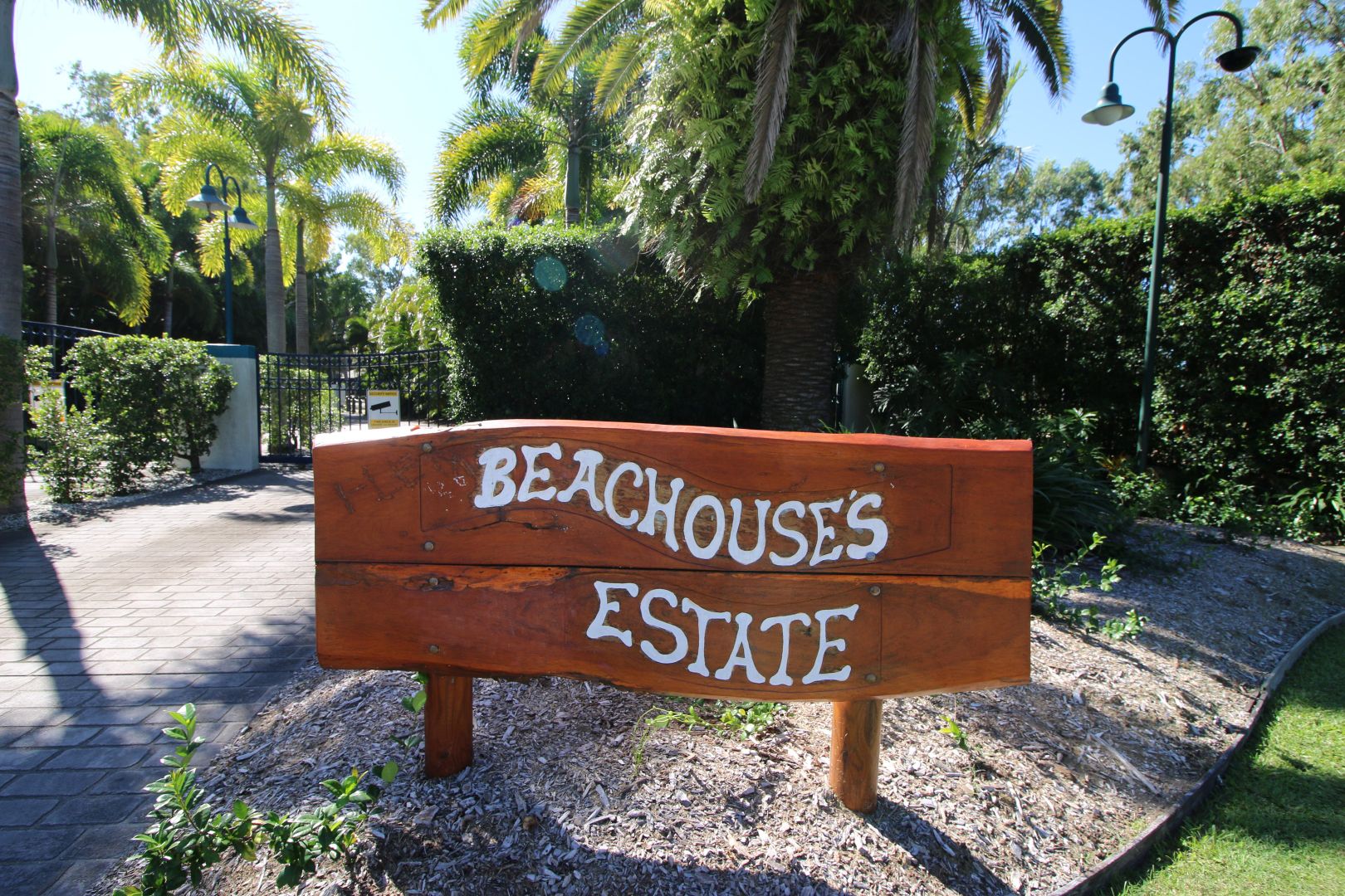 8 Beach Houses Estate Road, Agnes Water Property History & Address