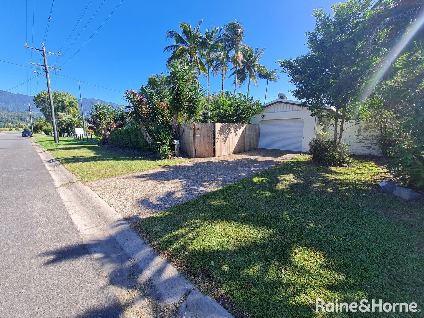 16 Atherton Street, Mossman QLD 4873, Image 0