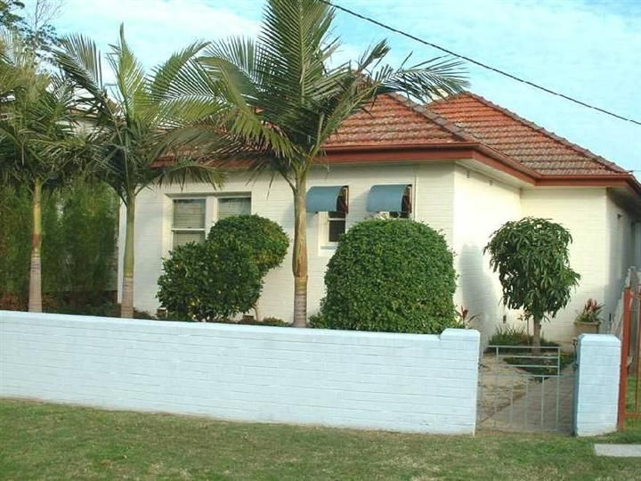 11 Roy Street, Lorn Property History & Address Research Domain