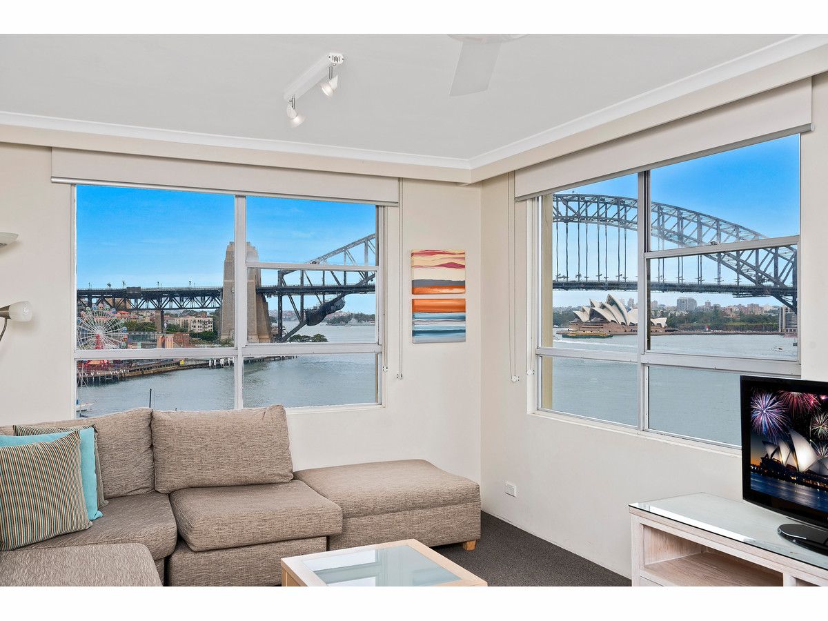 49/2a Henry Lawson Avenue, Mcmahons Point NSW 2060, Image 2