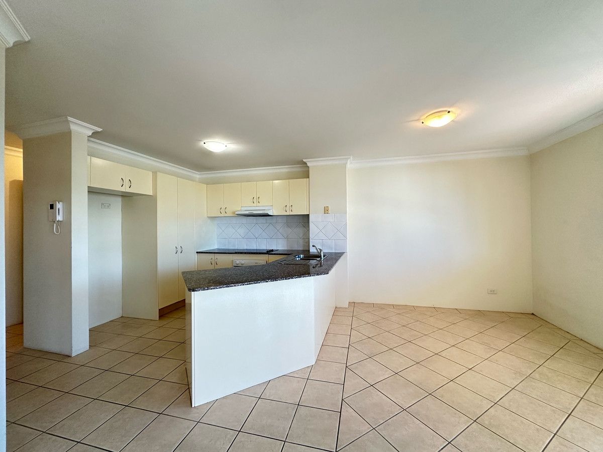 9/28 Little Norman Street, Southport QLD 4215, Image 2