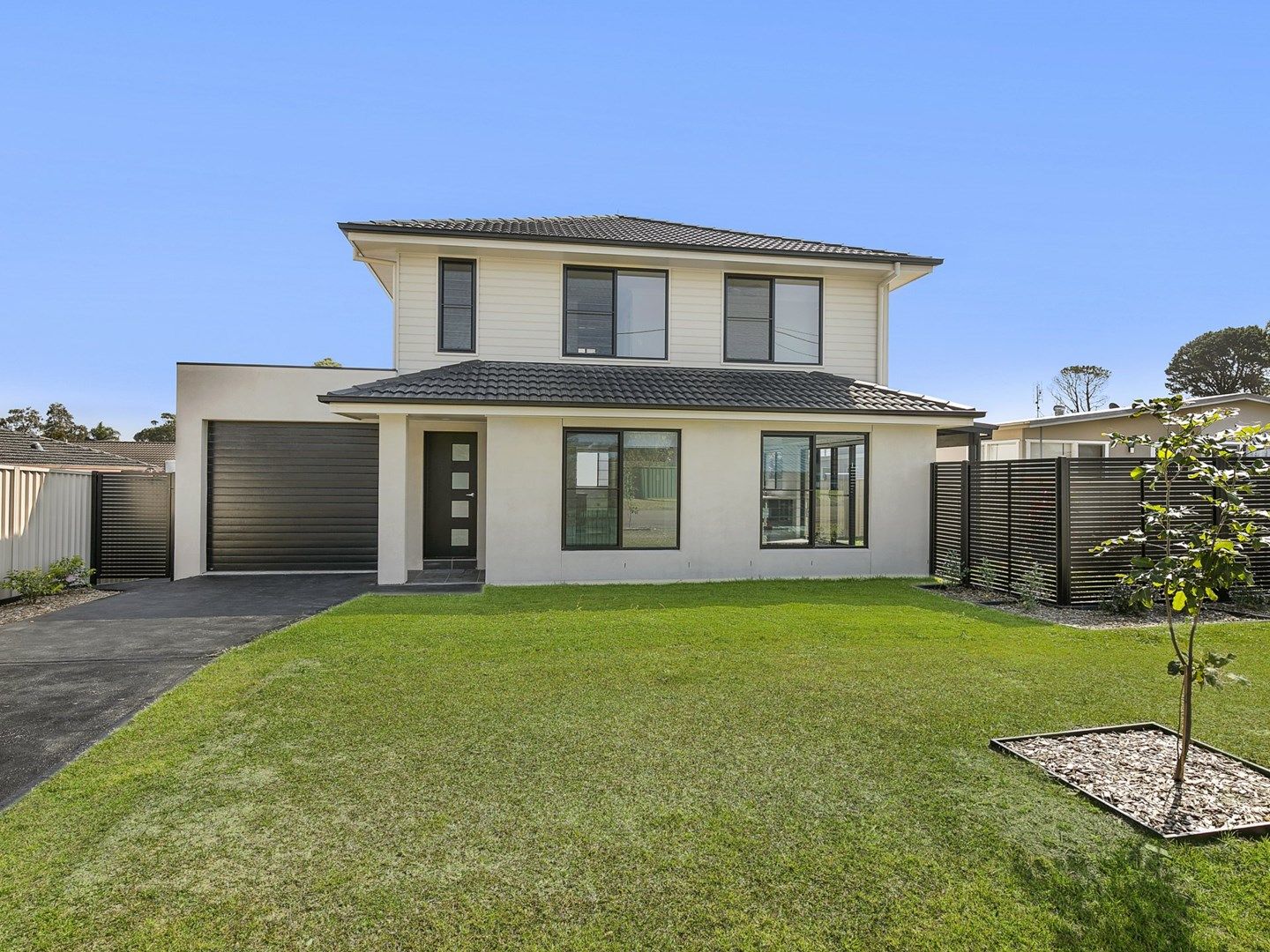 2B Cochrane Avenue, Canton Beach NSW 2263, Image 0