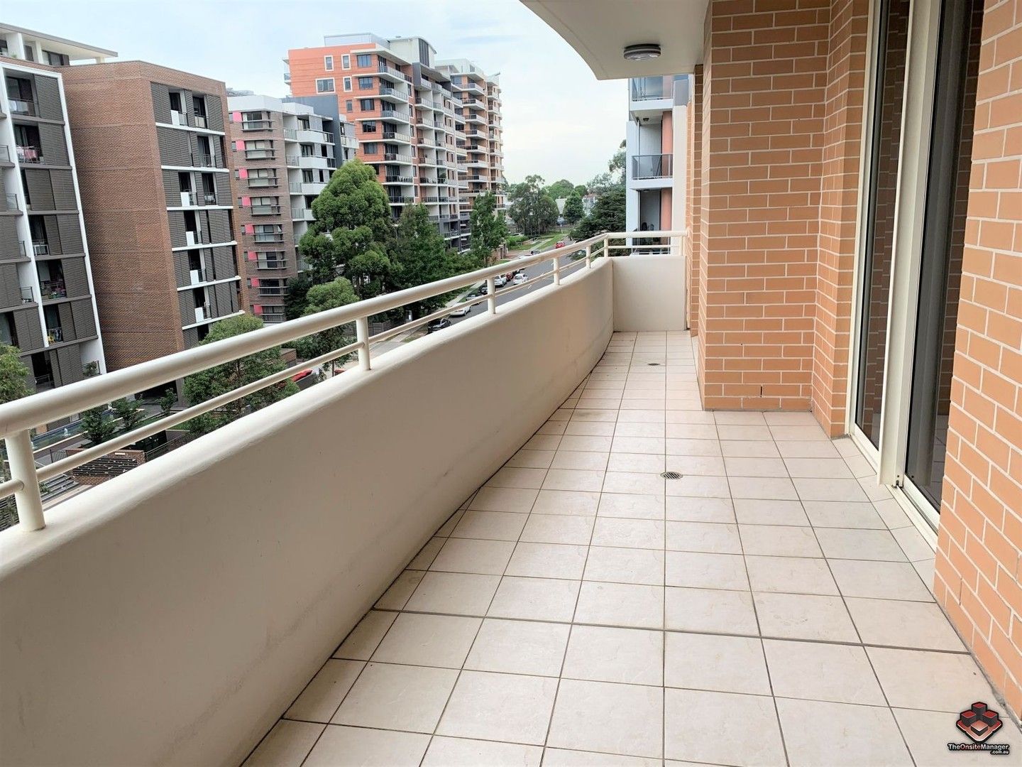 2 bedrooms Apartment / Unit / Flat in 15/23-27 Romsey Street WAITARA NSW, 2077