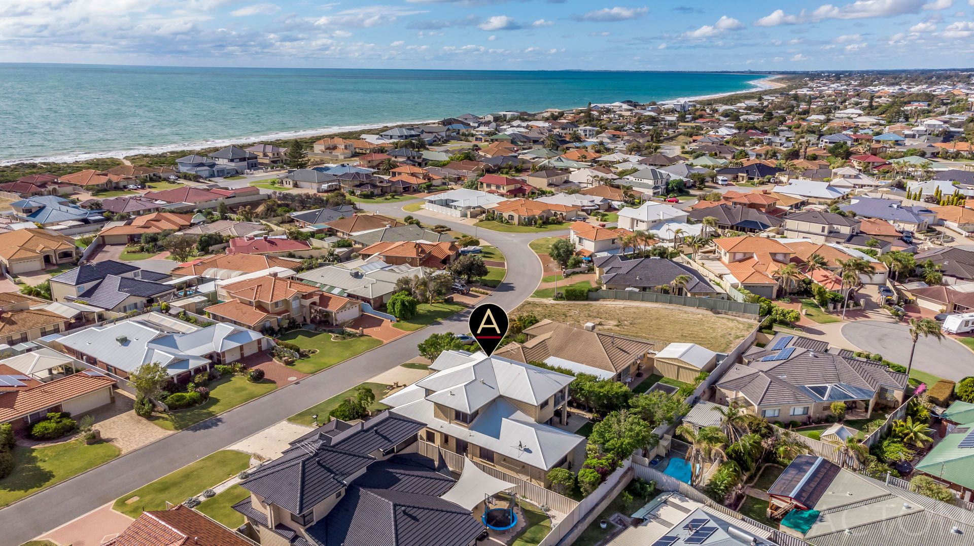 35 Leveque Loop, San Remo WA 6210, Image 2