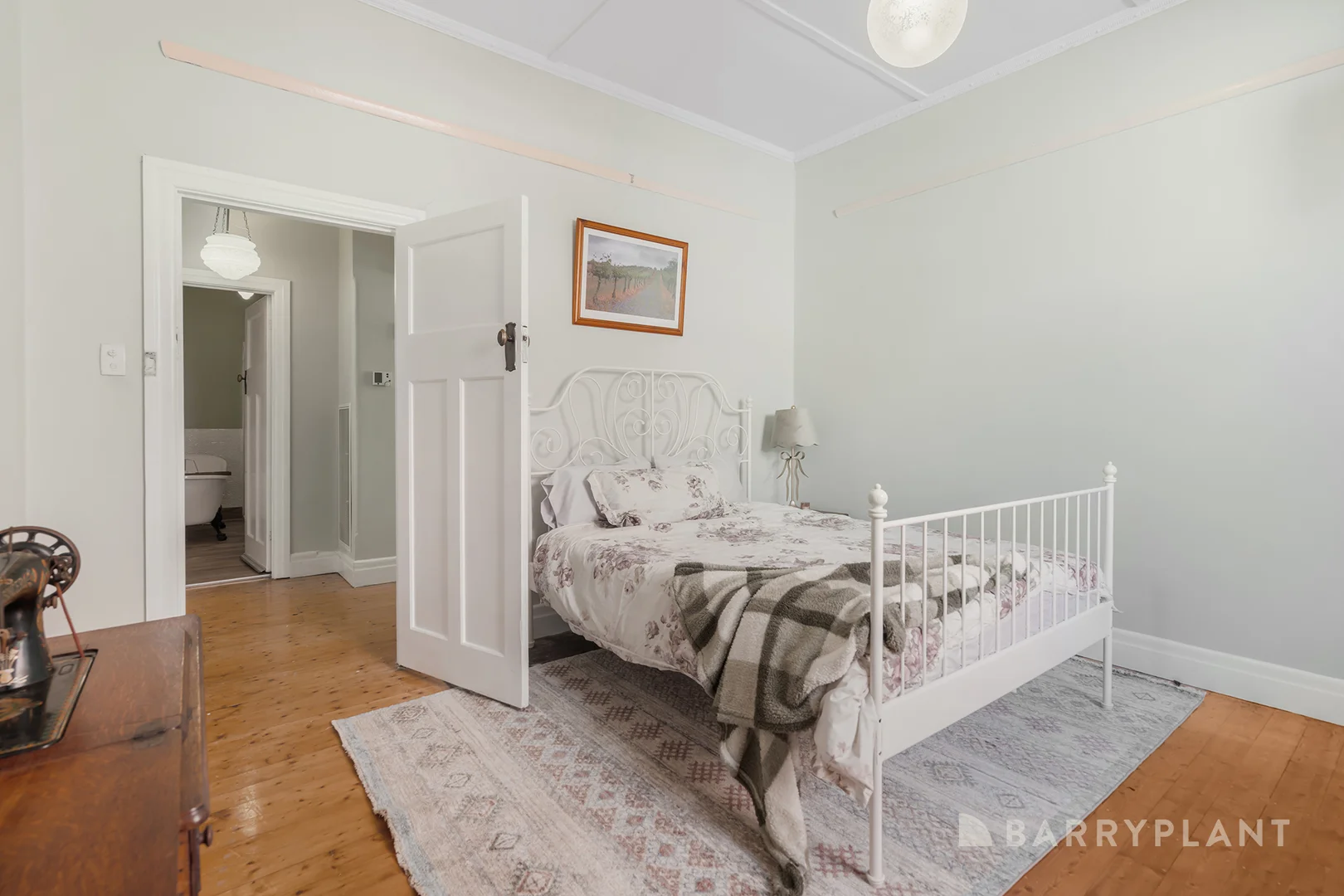 Additional image 10 of 42 Scoresby Road, Bayswater VIC 3153