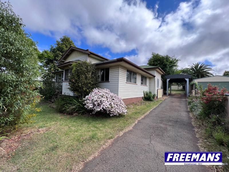 154 Doonkuna Street, Kingaroy QLD 4610, Image 2