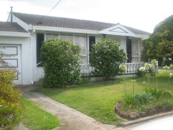 2 bedrooms Apartment / Unit / Flat in 1/7 First Street BLACK ROCK VIC, 3193