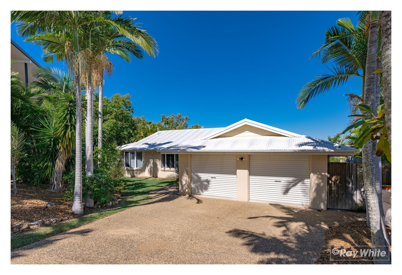 4 Selwyn Crescent, Norman Gardens QLD 4701, Image 1