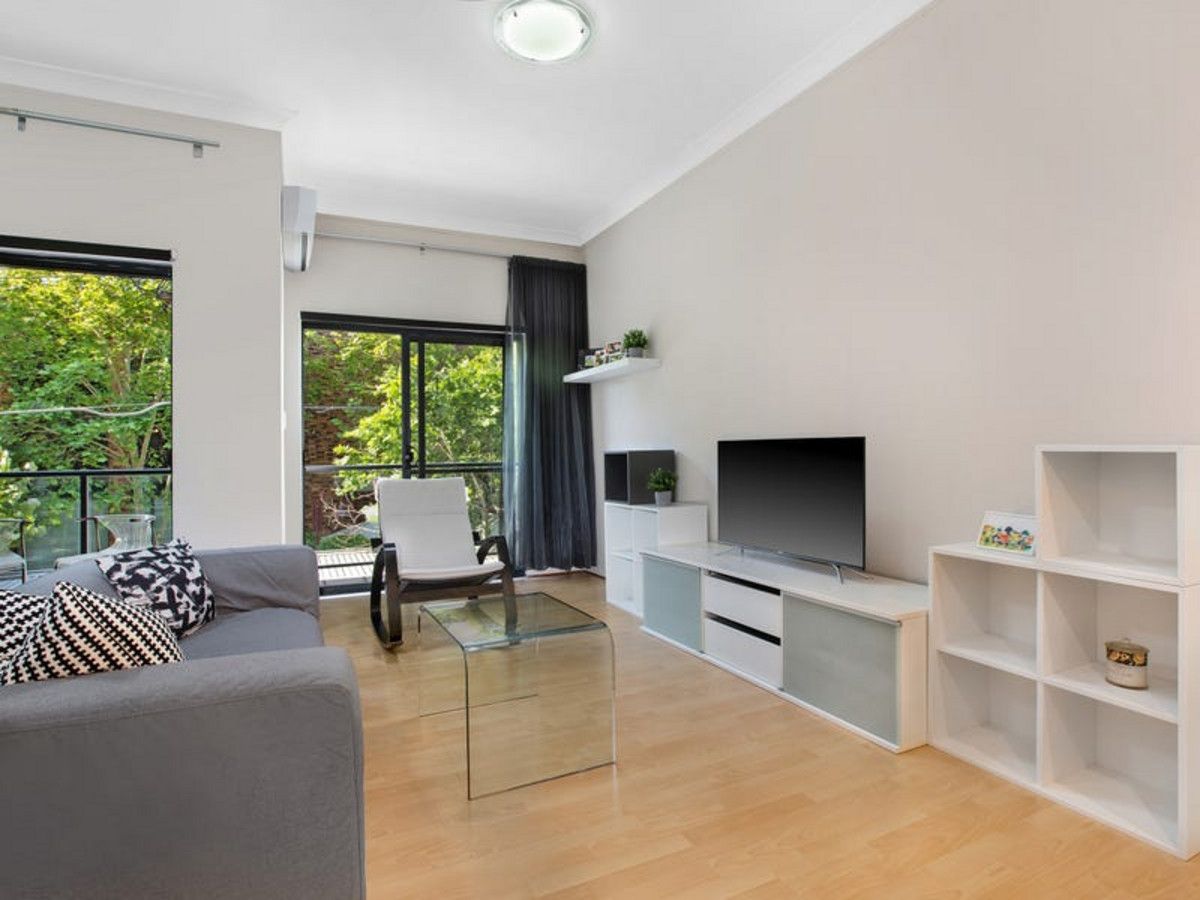 Studio in 7/29 Holtermann Street, CROWS NEST NSW, 2065