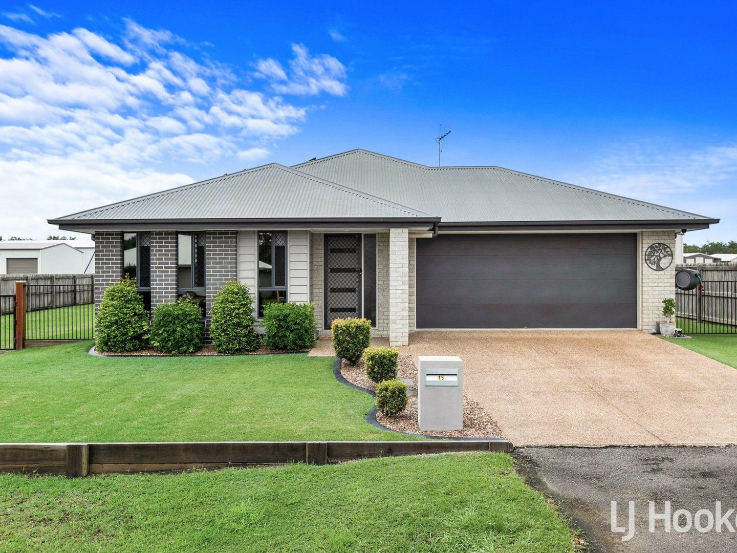 15 Kingfisher Drive, Oakhurst QLD 4650, Image 0