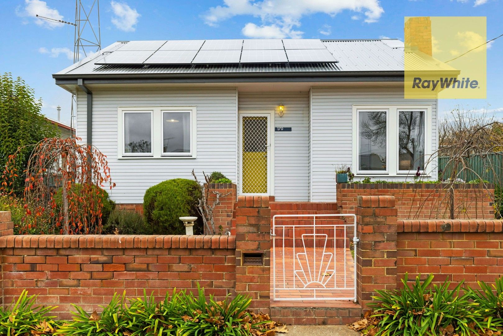 3 bedrooms House in 170 Clinton Street GOULBURN NSW, 2580