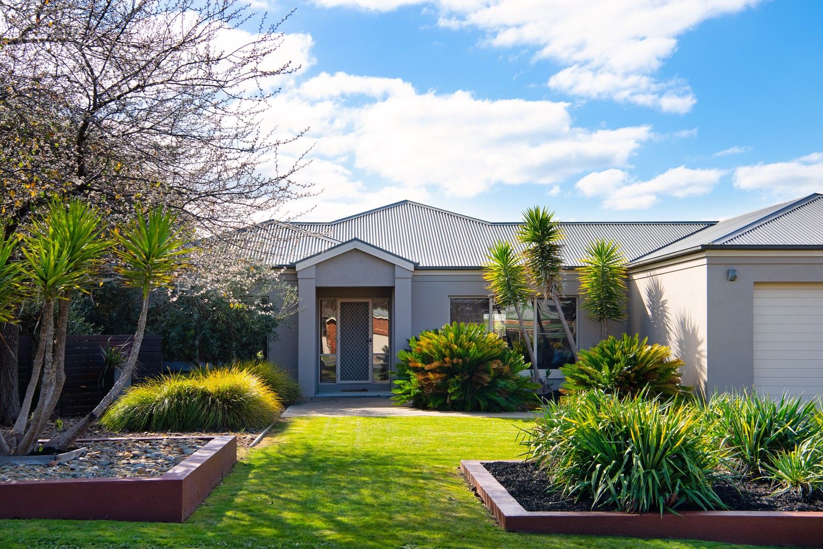 47 Brown Street, Castlemaine VIC 3450, Image 0