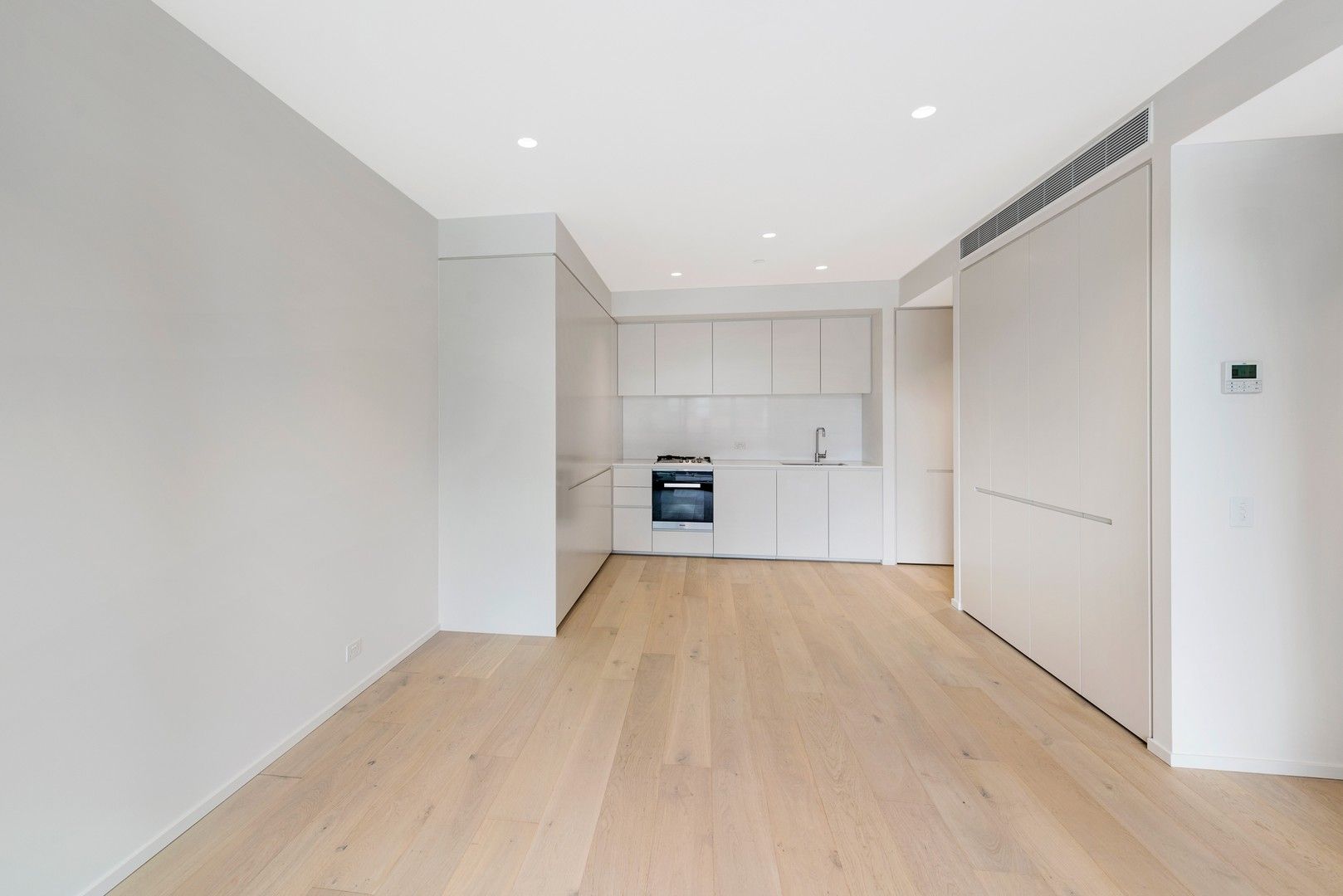 2 bedrooms Apartment / Unit / Flat in 101/7 Evergreen Mews ARMADALE VIC, 3143