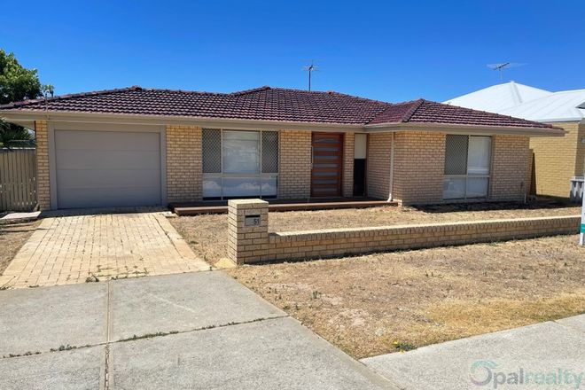 Picture of 51 Crystaluna Drive, GOLDEN BAY WA 6174