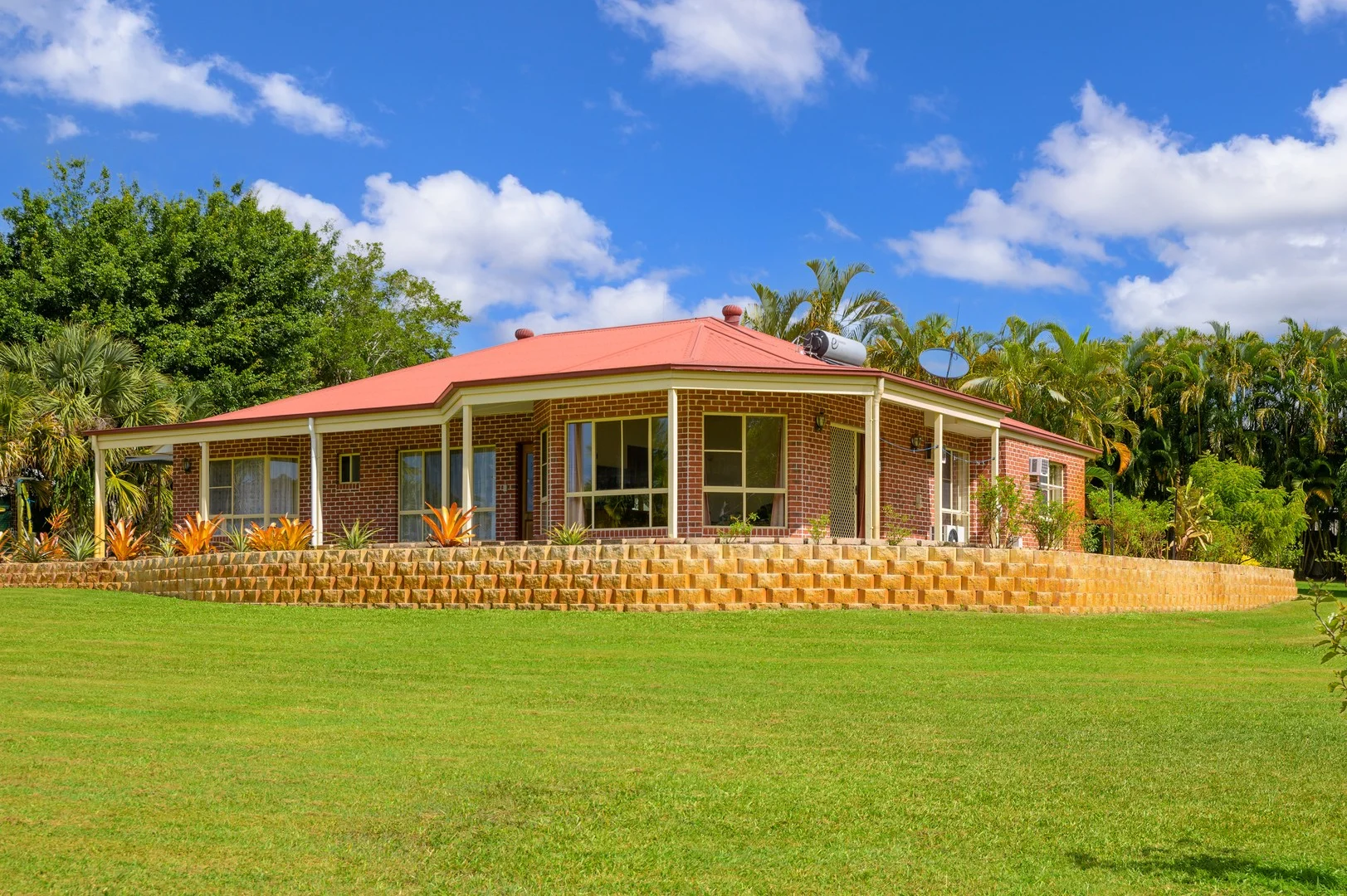 7 Aurora Court, Cooloola Cove QLD 4580