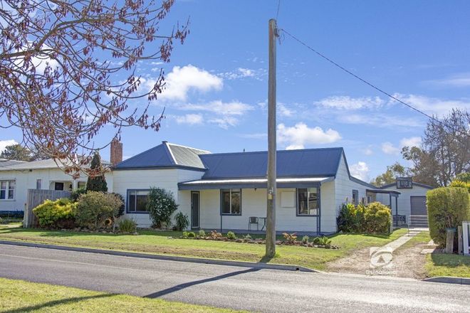 Picture of 42 Anderson Street, BAIRNSDALE VIC 3875