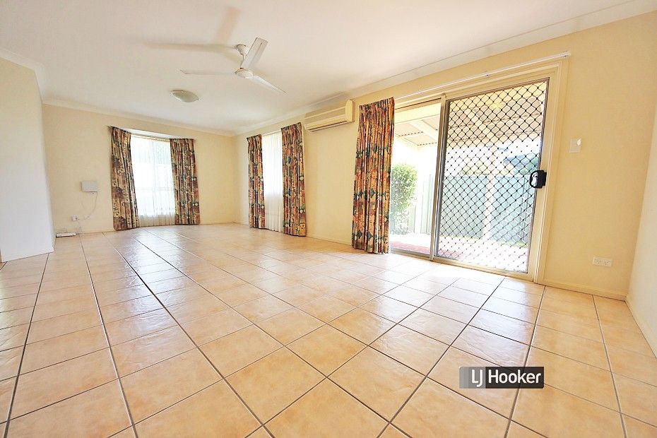 10/5 Mason Avenue, Kallangur QLD 4503, Image 2