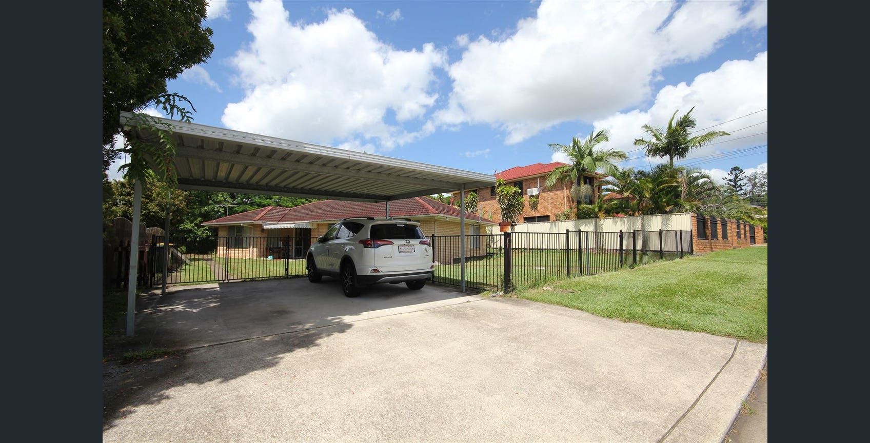 4 bedrooms House in 6 Pankina Street SUNNYBANK QLD, 4109