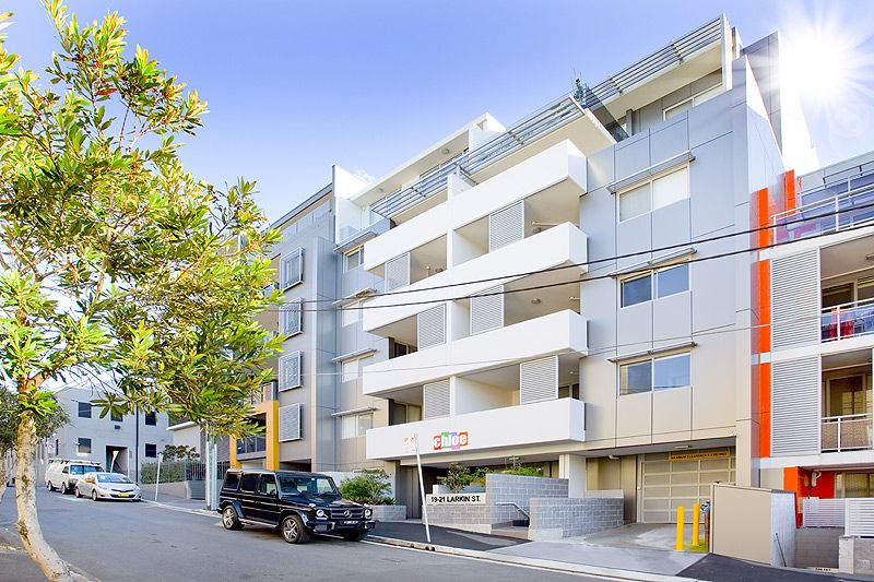 2 bedrooms Apartment / Unit / Flat in 21/19-21 Larkin Street CAMPERDOWN NSW, 2050