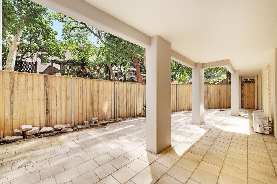 2 bedrooms Apartment / Unit / Flat in 103/129-131 Bronte Rd BONDI JUNCTION NSW, 2022