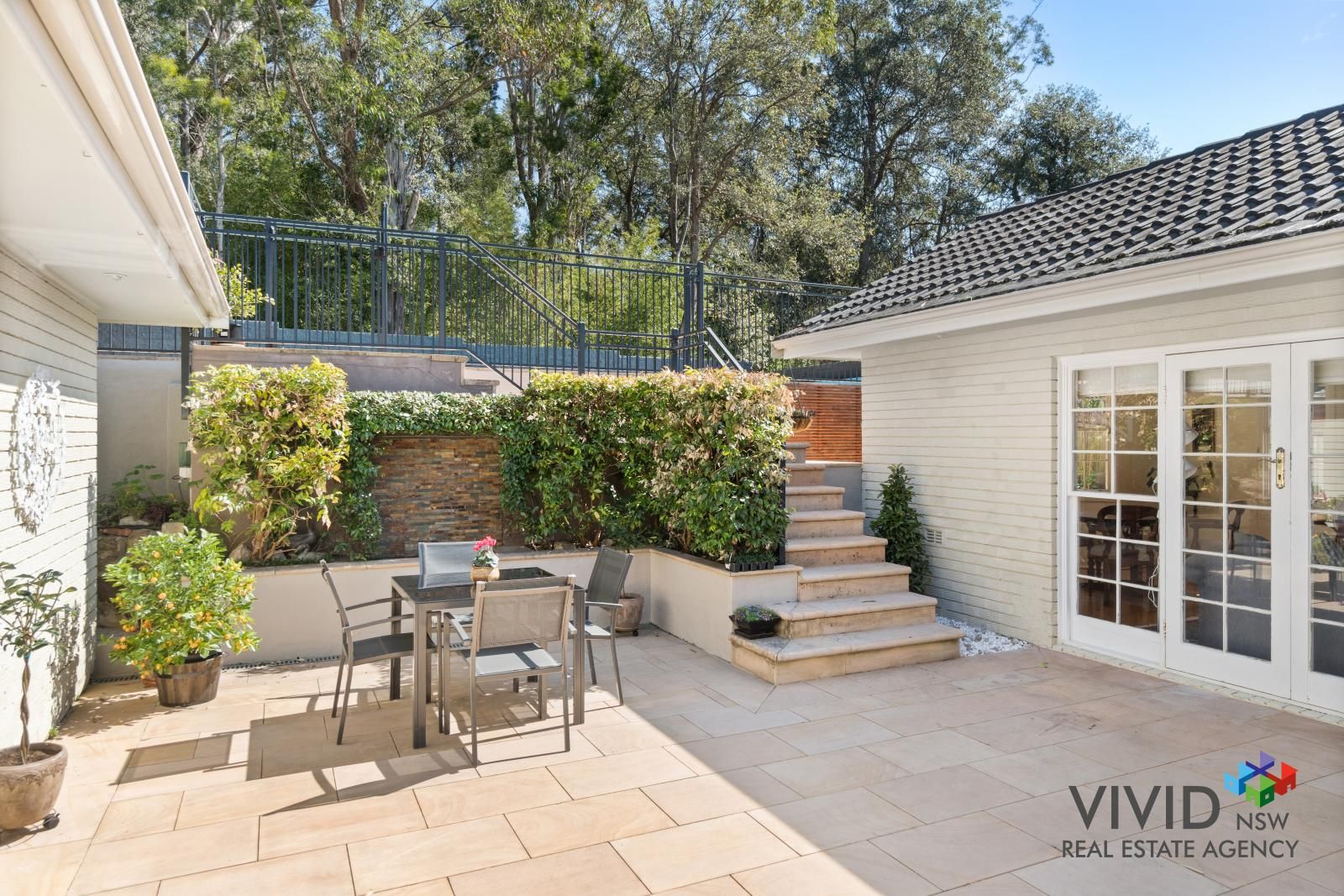 18 Bedford Avenue, Turramurra NSW 2074, Image 2