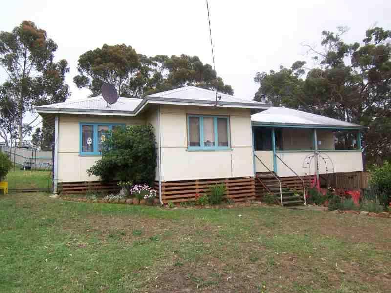 17 Inglis Street, Boyup Brook WA 6244, Image 0