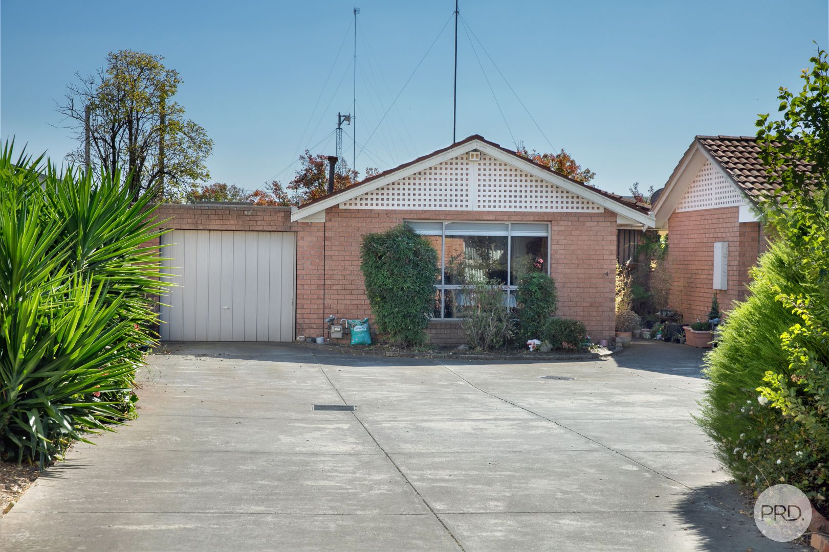 Unit 4/1352 Gregory Street, Lake Wendouree VIC 3350, Image 2