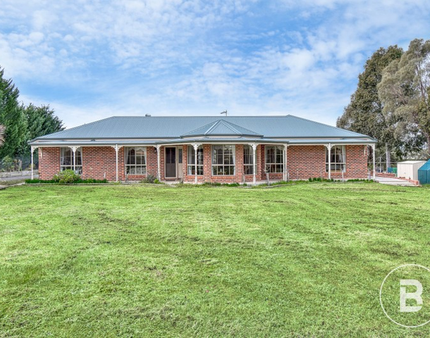 15 Burke Road, Ararat VIC 3377