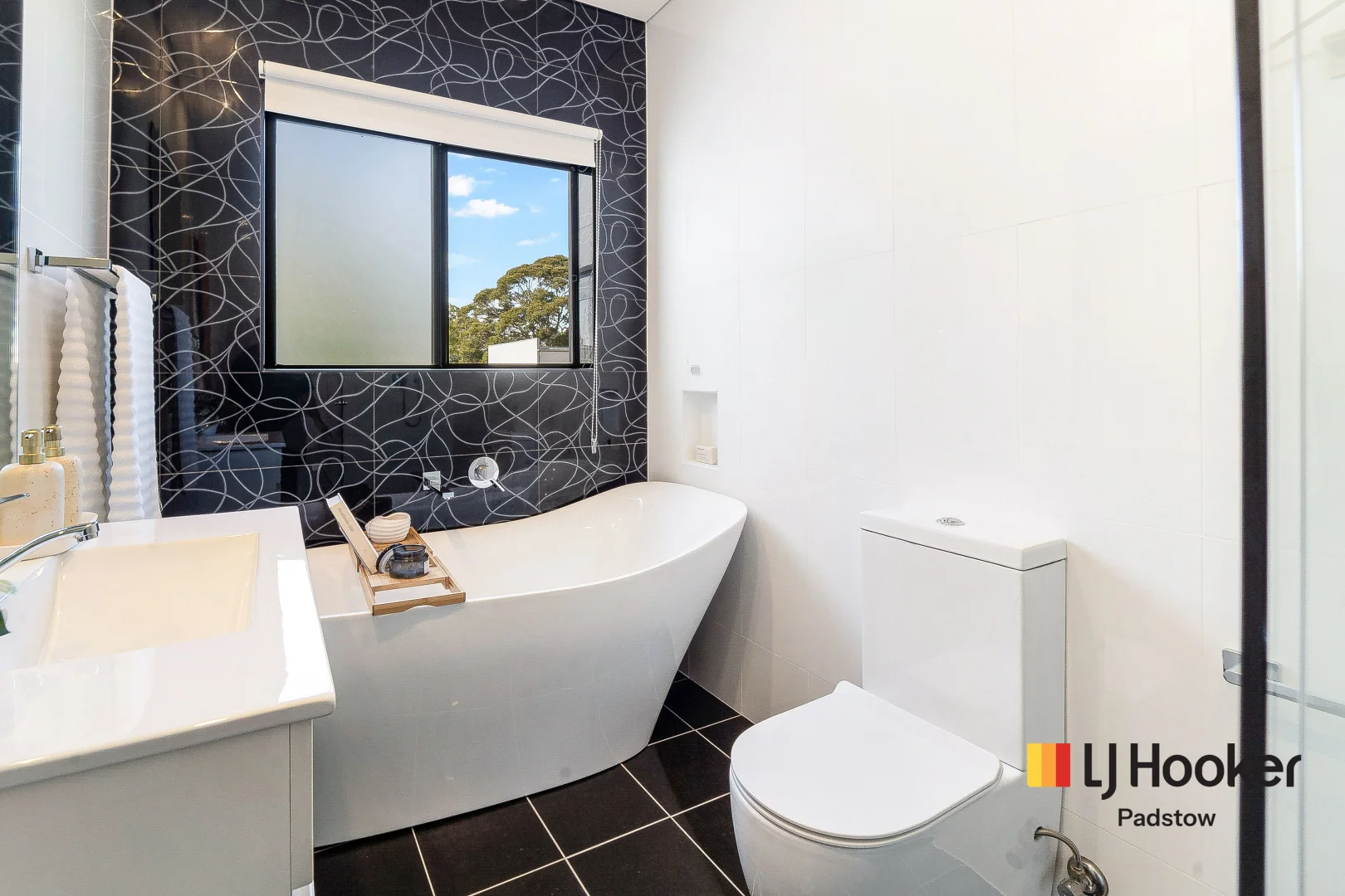 Additional image 8 of 11 Barry Crescent, Padstow Heights NSW 2211