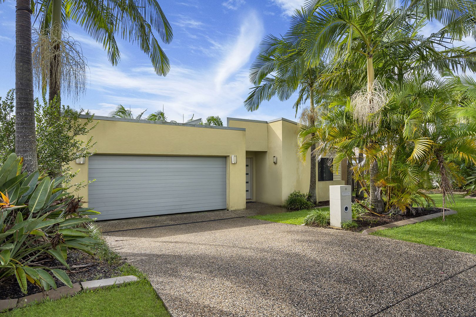 8 Crusade Court, Coomera Waters QLD 4209, Image 1